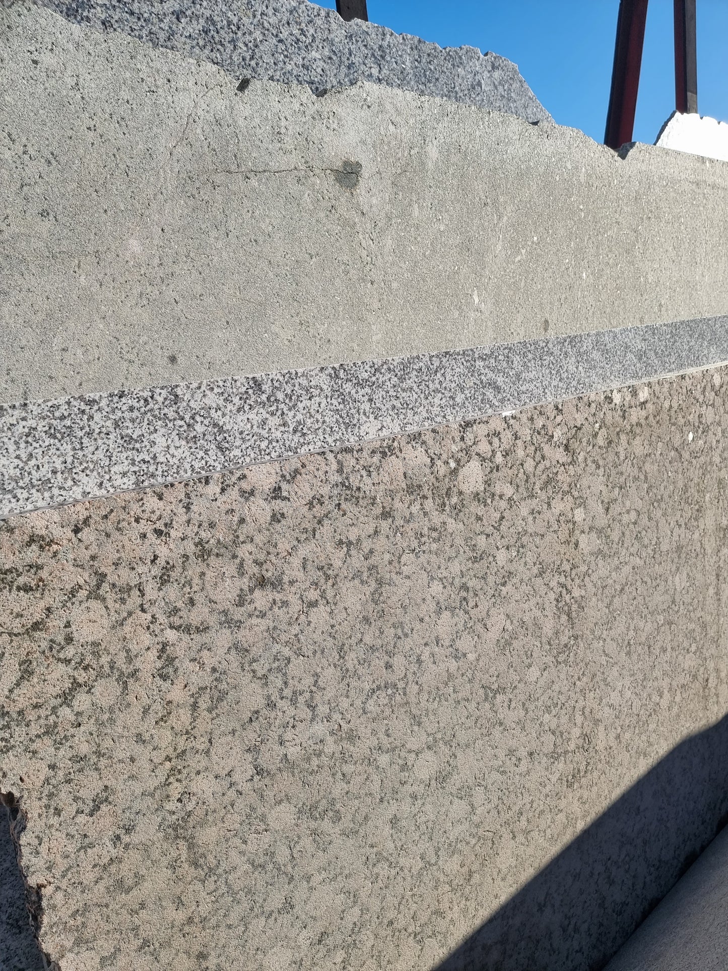 Granite/Engineered Stone slabs