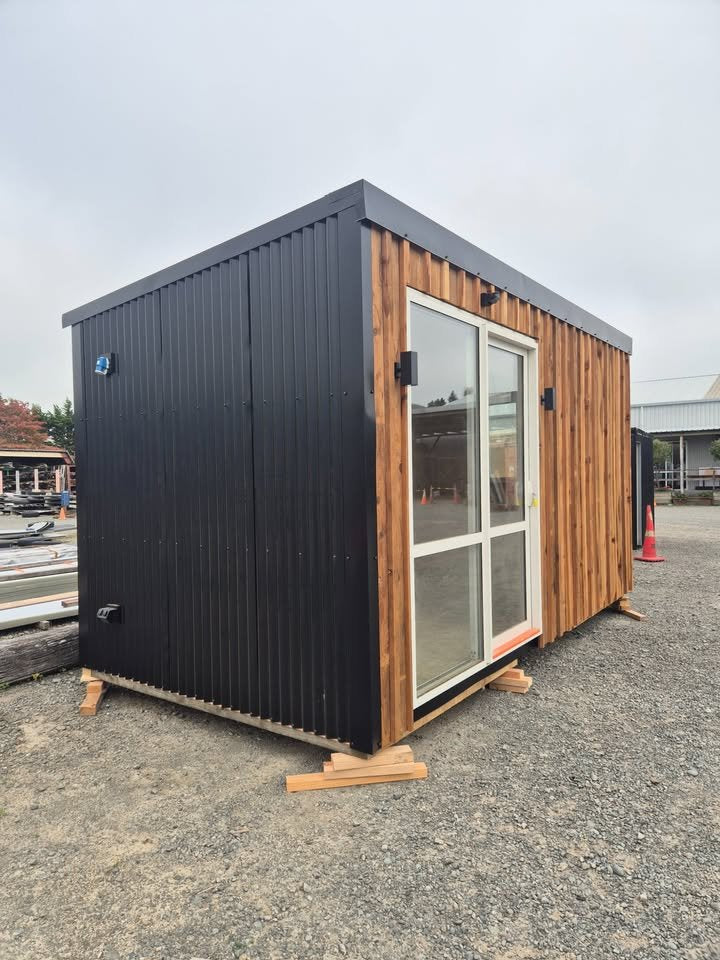 Timber Framed Sleepout – Fully Insulated – Delivered